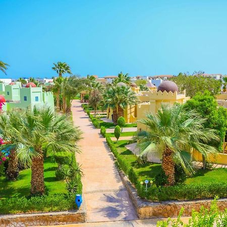 Lilly Land Resort Chalets Hurghada Exterior foto