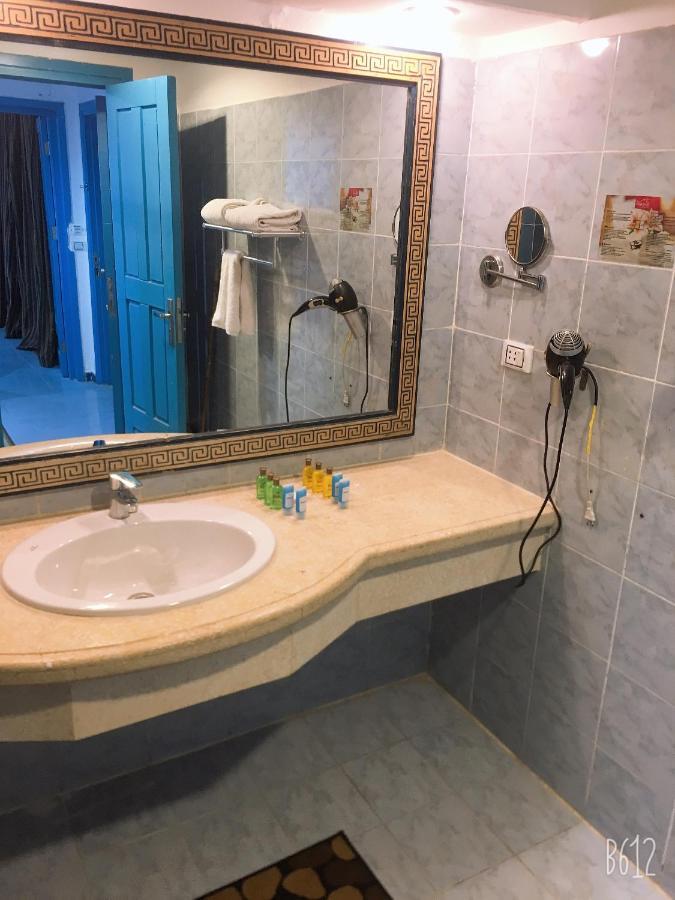 Lilly Land Resort Chalets Hurghada Exterior foto
