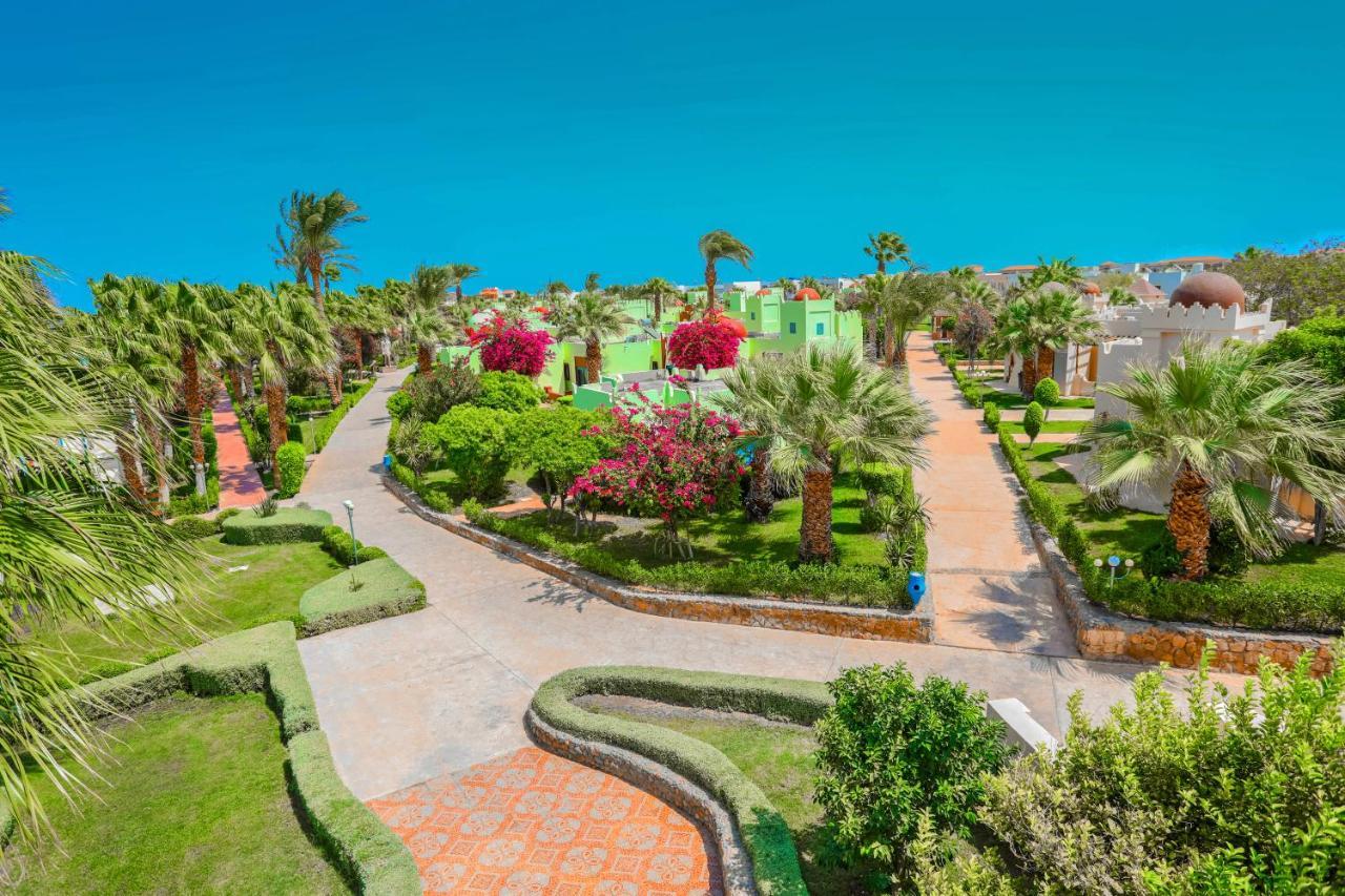 Lilly Land Resort Chalets Hurghada Exterior foto