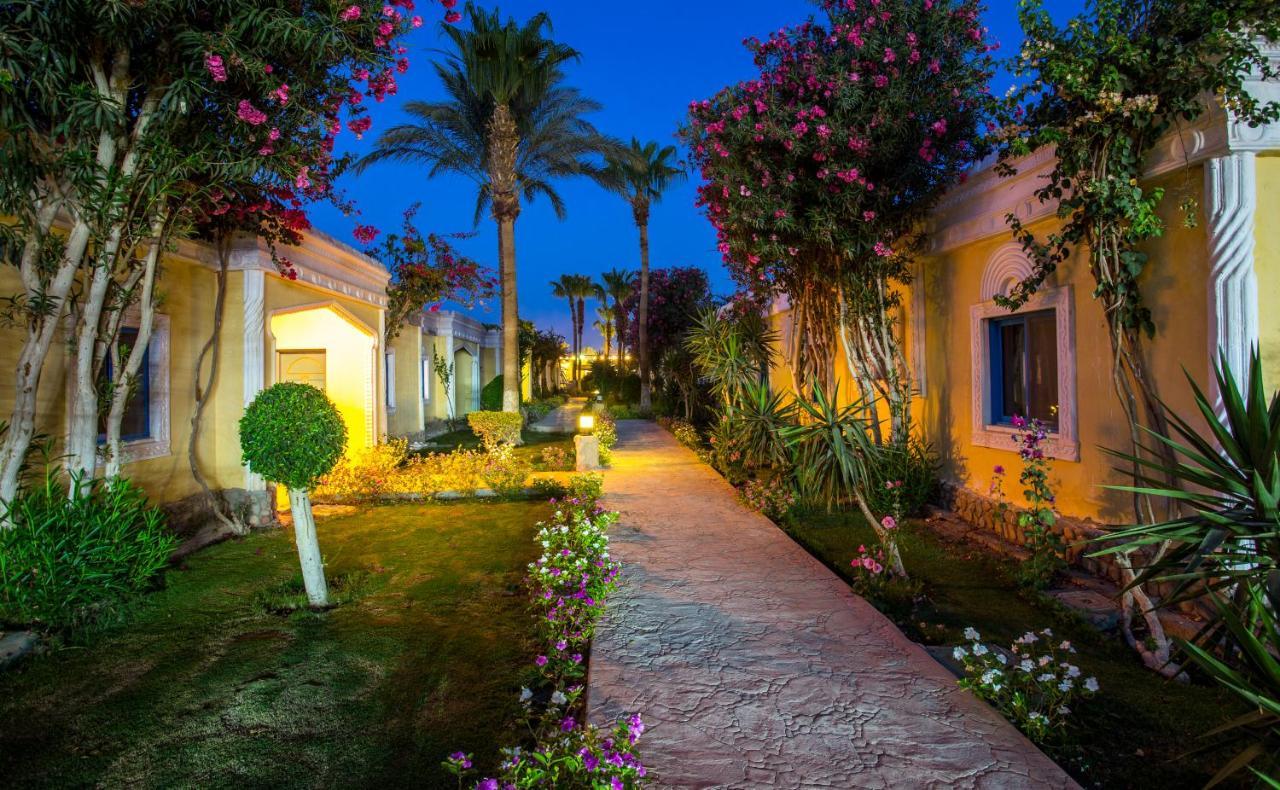 Lilly Land Resort Chalets Hurghada Exterior foto